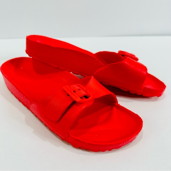 🩷 SALMON COLORED SANDALS LIKE NEW SIZE 7 BEACH VACATION OR DAILY COMFY WEAR - Picture 4 of 9